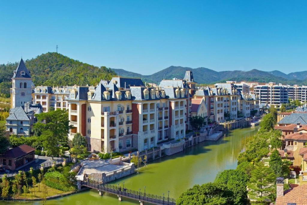 Dragon Lake Princess Hotel Guangzhou Exterior photo