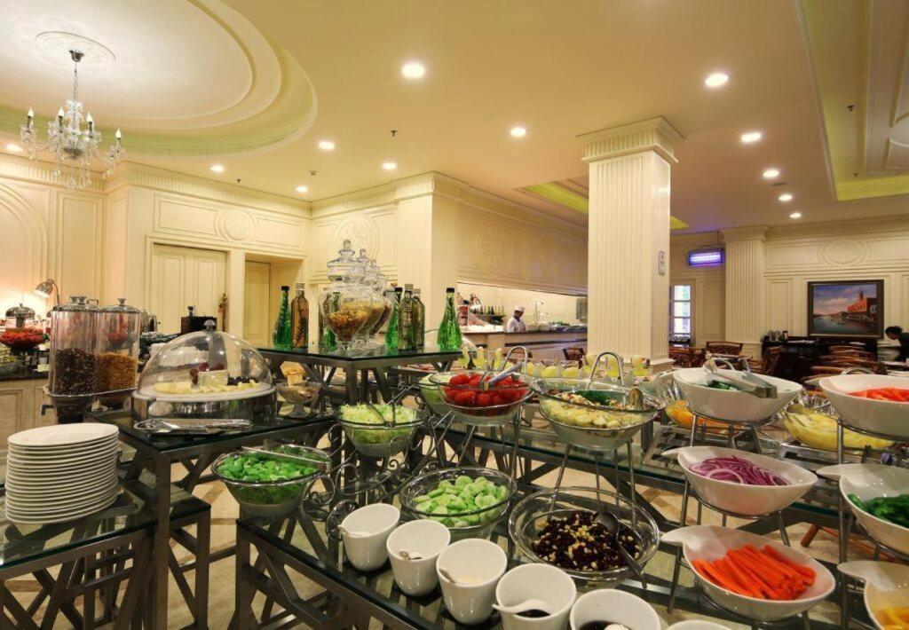 Dragon Lake Princess Hotel Guangzhou Exterior photo